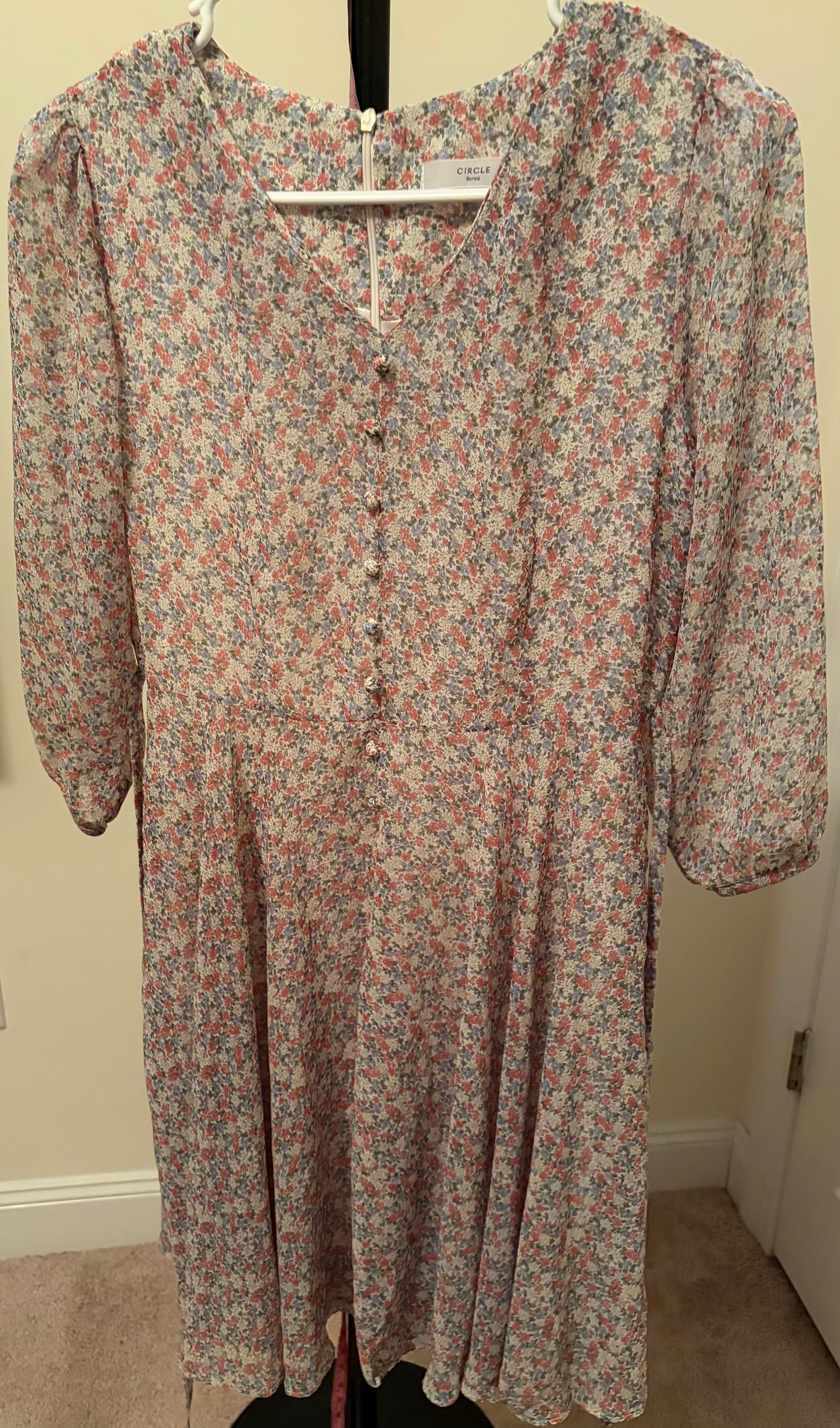 Circle Ditsy Floral Button-Front Midi Dress